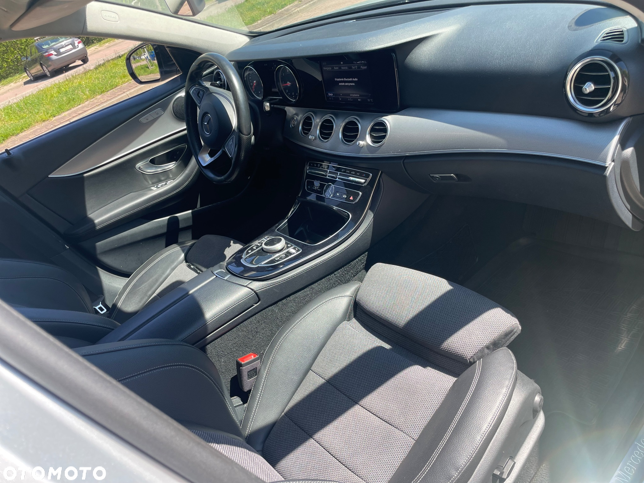Mercedes-Benz Klasa E 220 d T 9G-TRONIC - 7