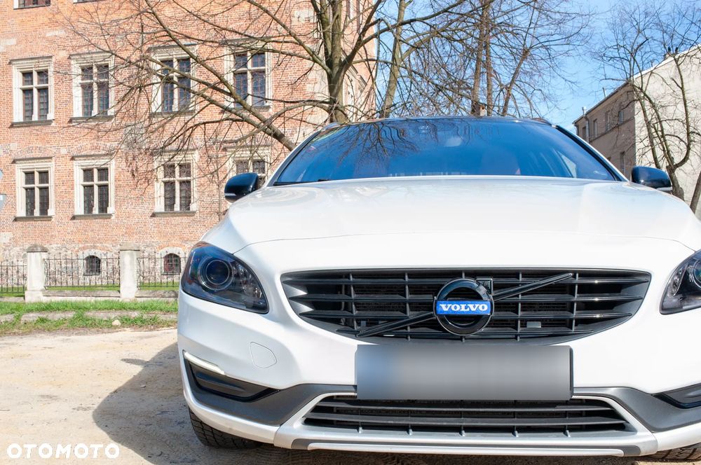 Volvo V60 T6 AWD Summum - 6