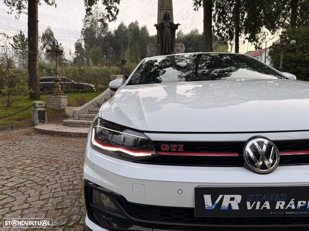 VW Polo 2.0 TSI DSG GTI - 21