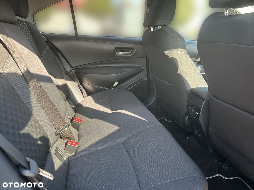 Toyota Corolla 1.8 Hybrid Style - 10