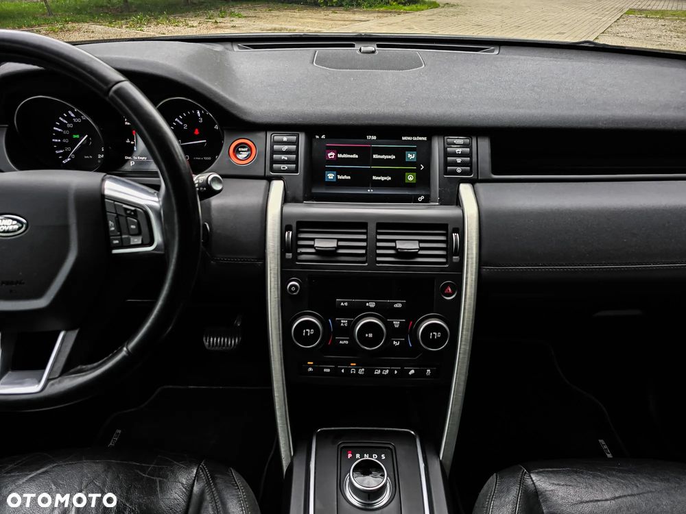 Land Rover Discovery Sport - 12