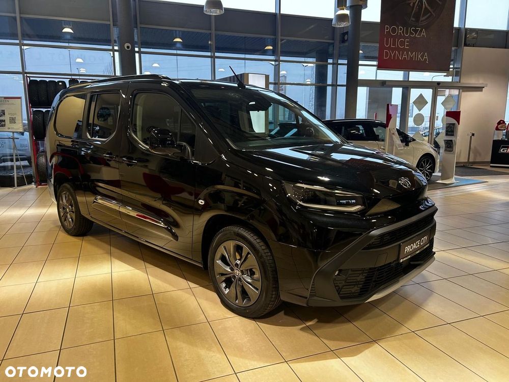 Toyota Proace City Verso Long 1.5 D-4D Family - 1