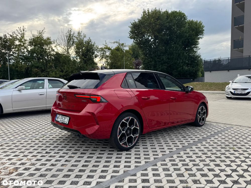 Opel Astra 1.6 T Plug-in Hybrid GS Line - 9