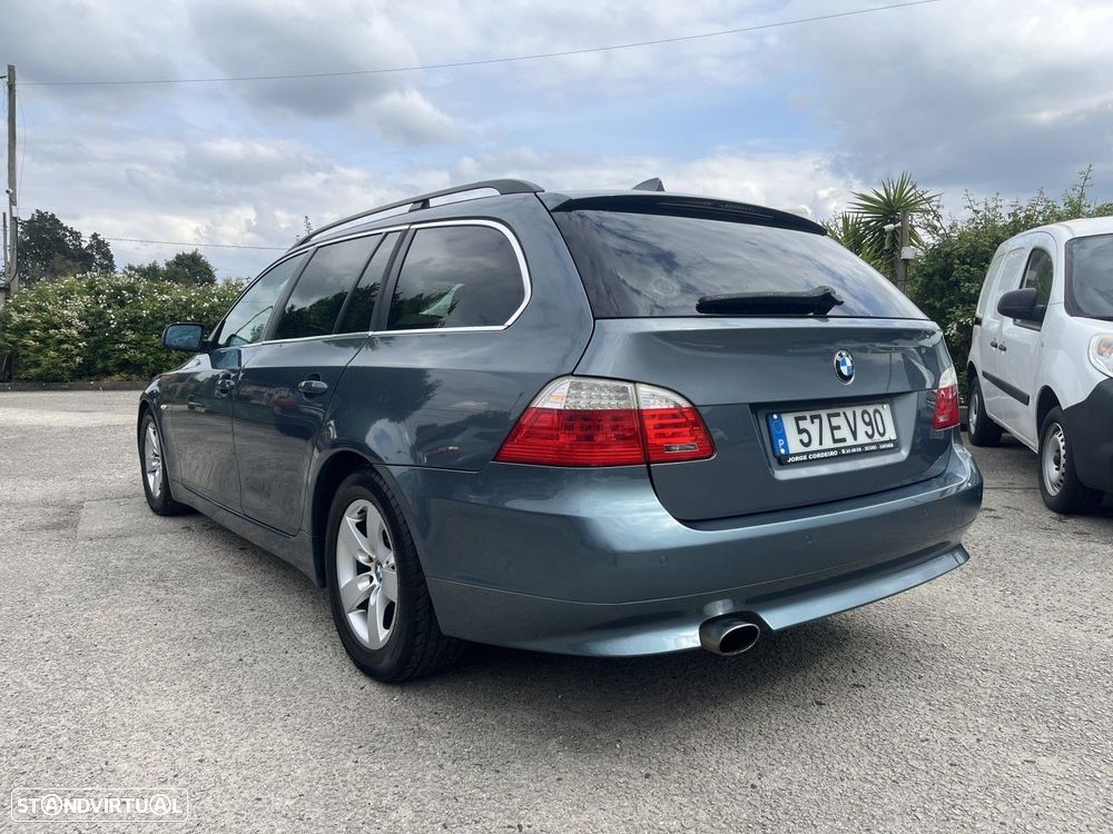BMW 520 dA Executive - 4