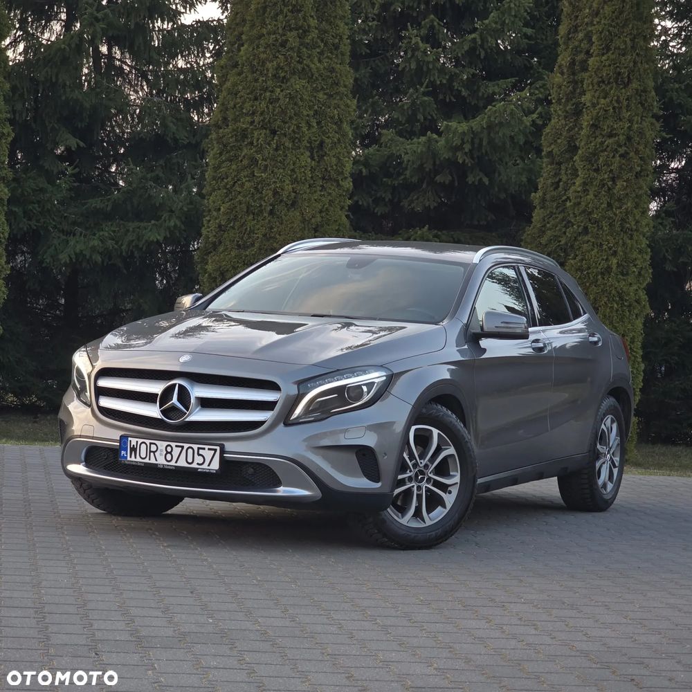 Mercedes-Benz GLA 220 d 4Matic 7G-DCT AMG Line - 7