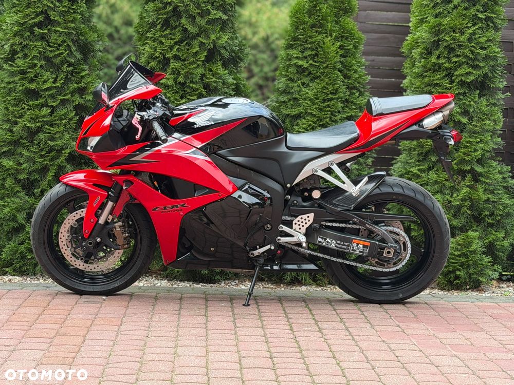 Honda CBR - 7