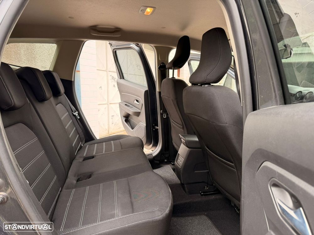 Dacia Duster 1.0 TCe Prestige - 19