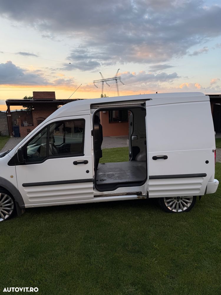 Ford Transit Connect 65 SWB 5 Locuri Ambiente - 8