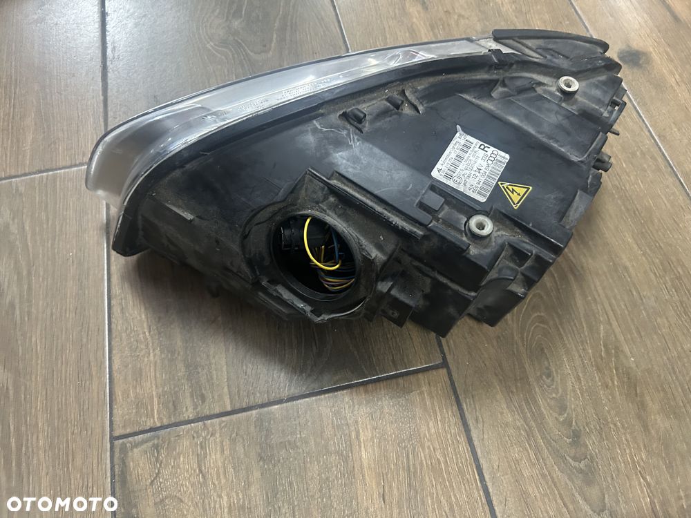 A4 B7 BI XENON LIFT NIE SKRETNA LAMPA PRAWA 8E0941004 BM ORG - 3