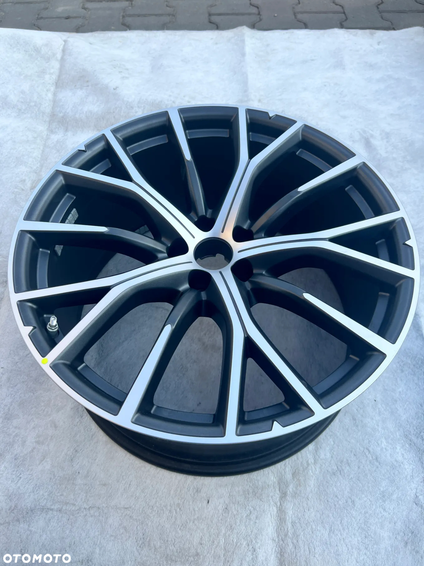 Felga Maserati Gracale 10x21et25 NOWA 670194792 - 3
