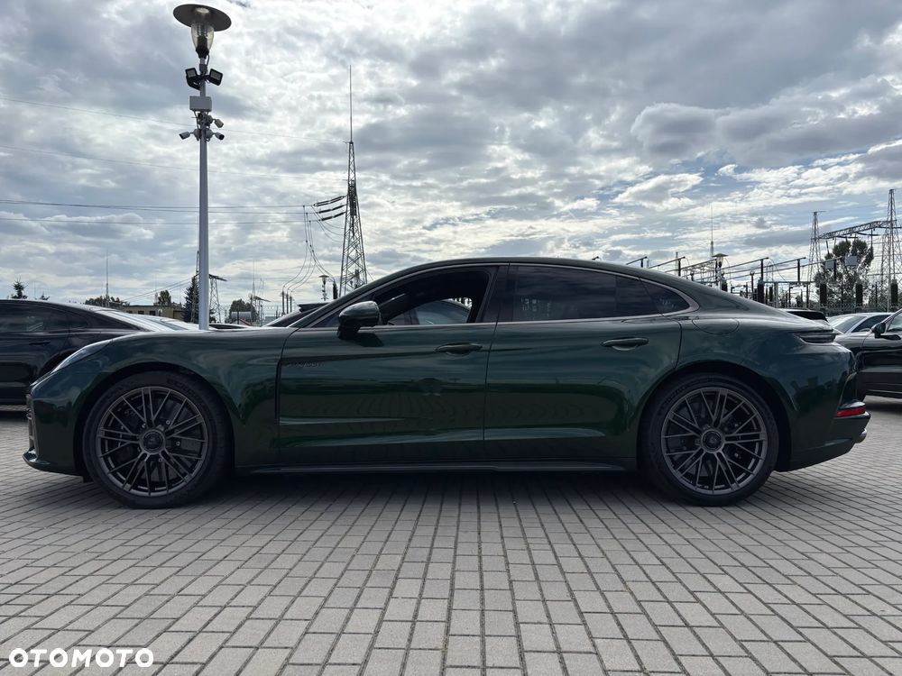Porsche Panamera Turbo S E-Hybrid PHEV - 10