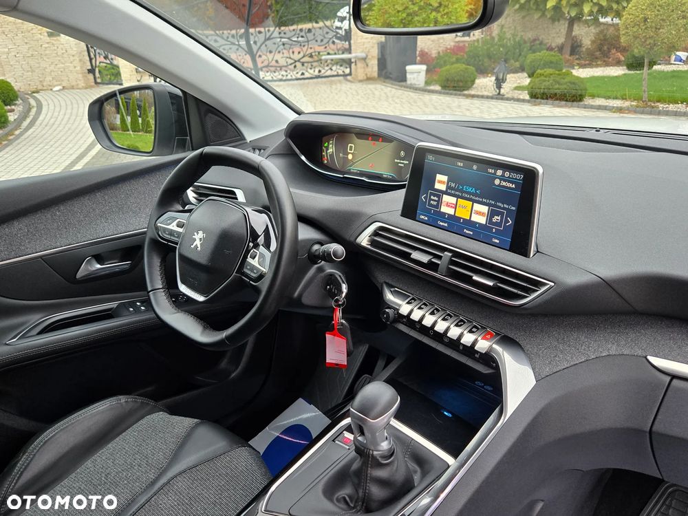 Peugeot 3008 BlueHDi 150 Stop & Start Allure - 11