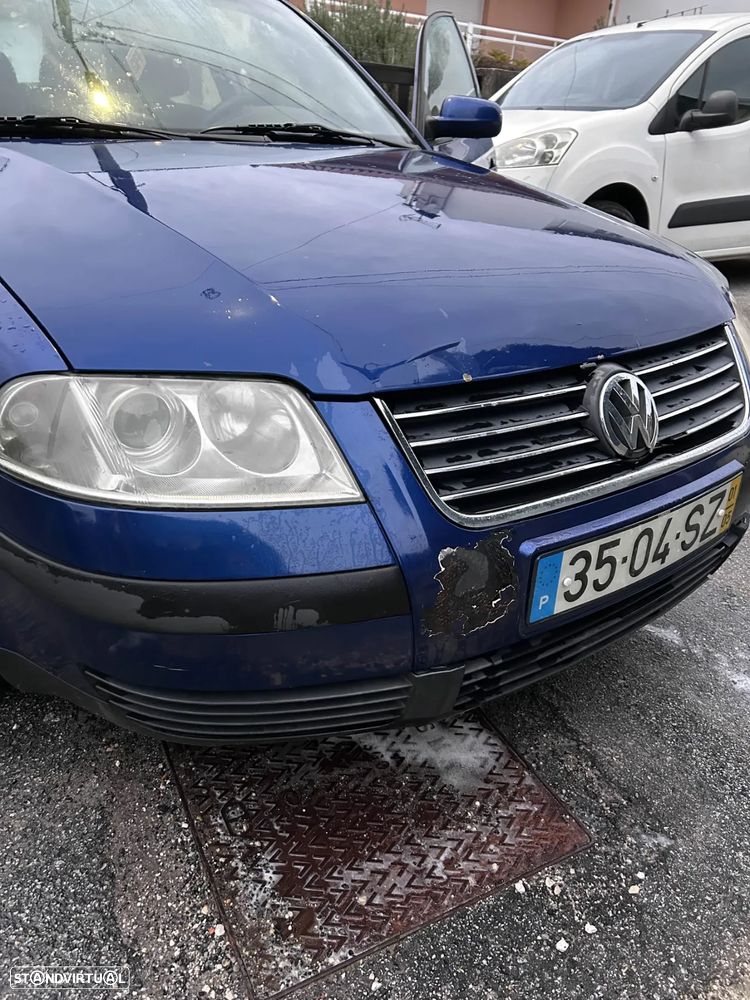 VW Passat Variant 1.9 TDi Highline - 3