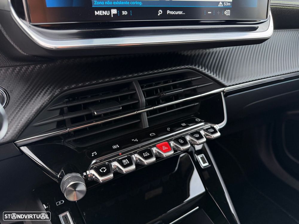 Peugeot 2008 1.2 PureTech GT Pack EAT8 - 25