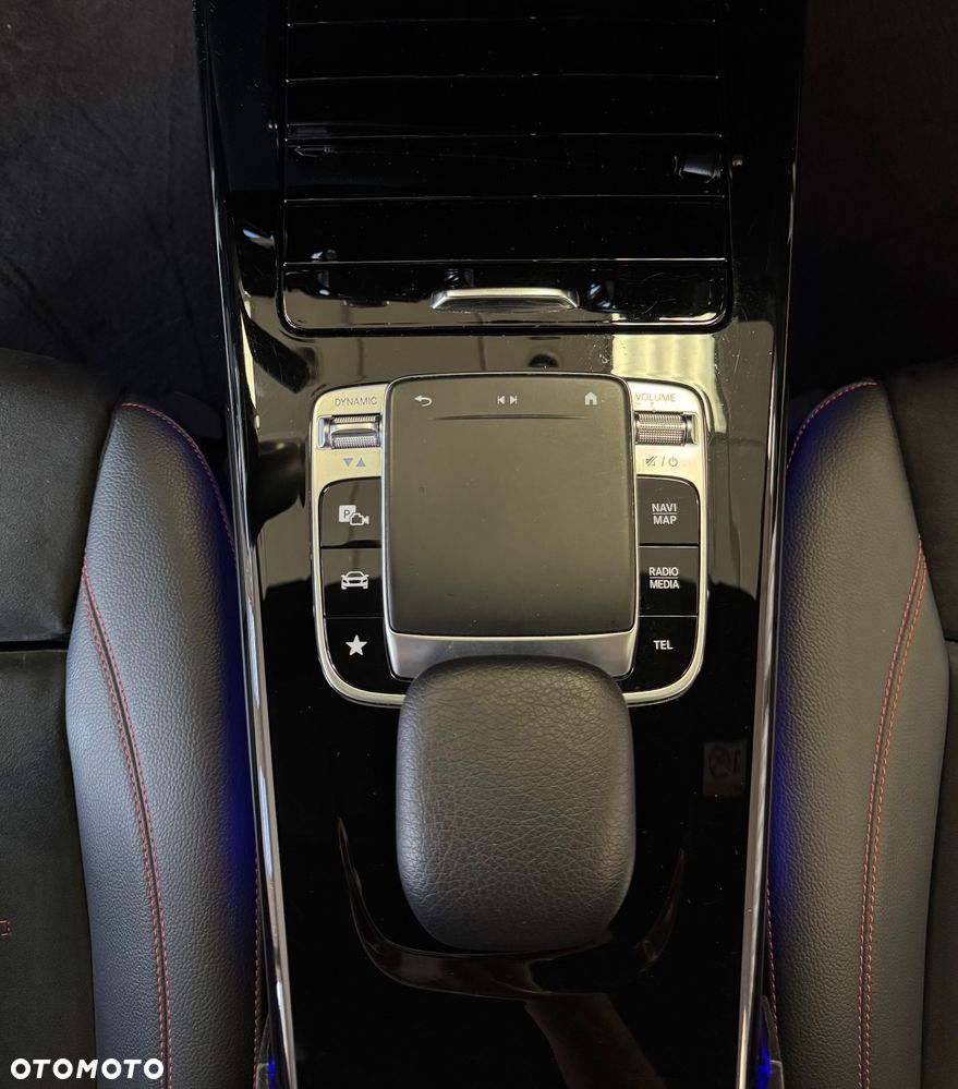 Mercedes-Benz Klasa A 200 AMG Line 7G-DCT - 15