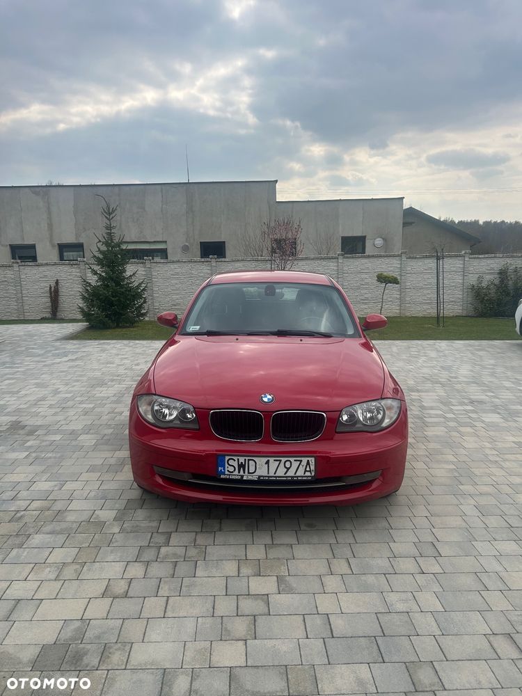 BMW Seria 1 118d - 2