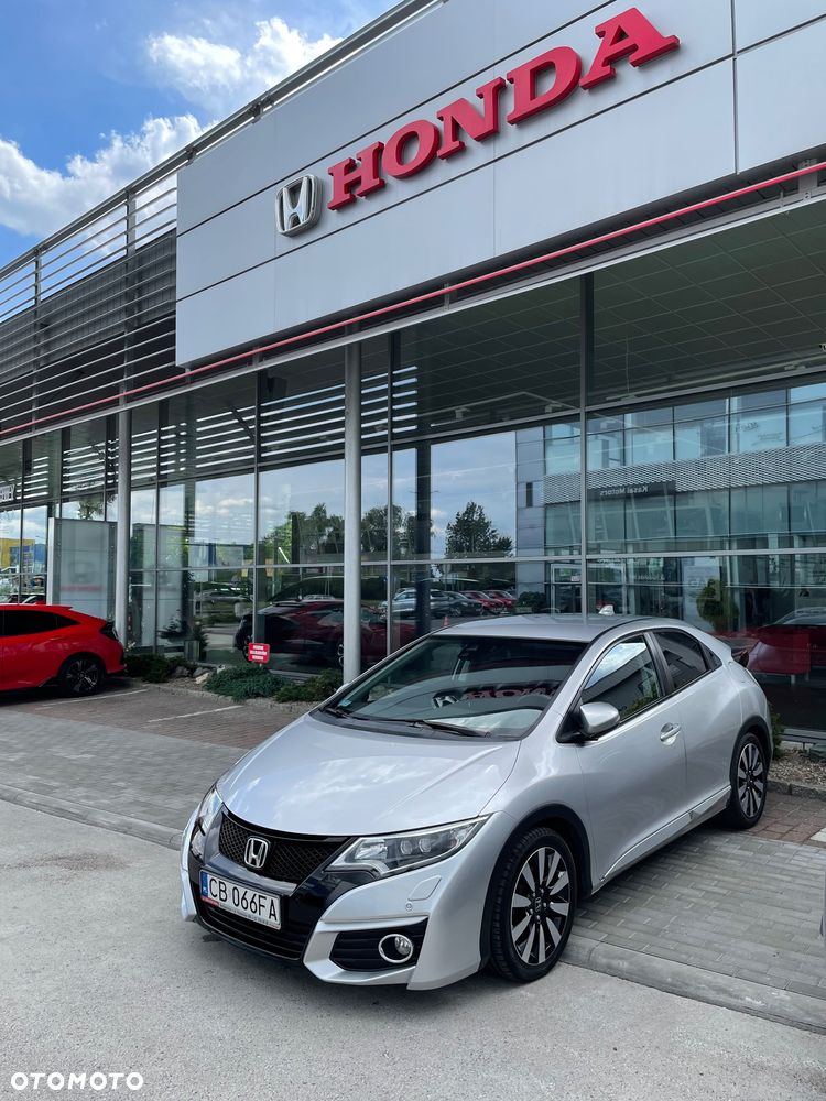 Honda Civic 1.8 Lifestyle (Honda Connect+) - 8