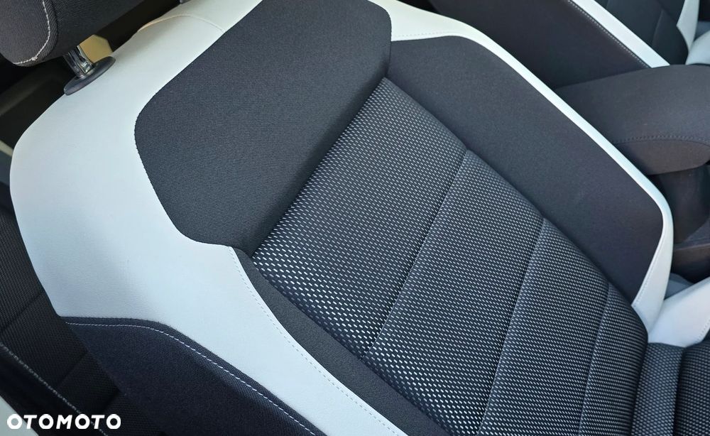 Volkswagen T-Roc 1.5 TSI ACT Premium - 20