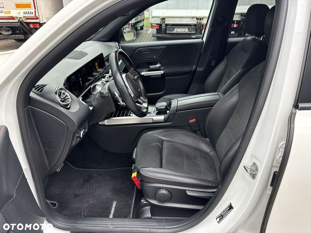 Mercedes-Benz GLB 200 7G-DCT - 10