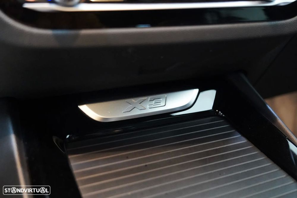 BMW X3 18 d sDrive Auto - 17