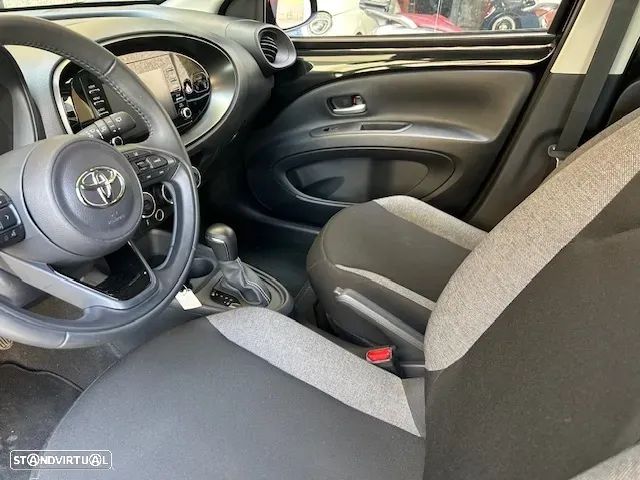 Toyota Aygo X 1.0 Pulse CVT - 20