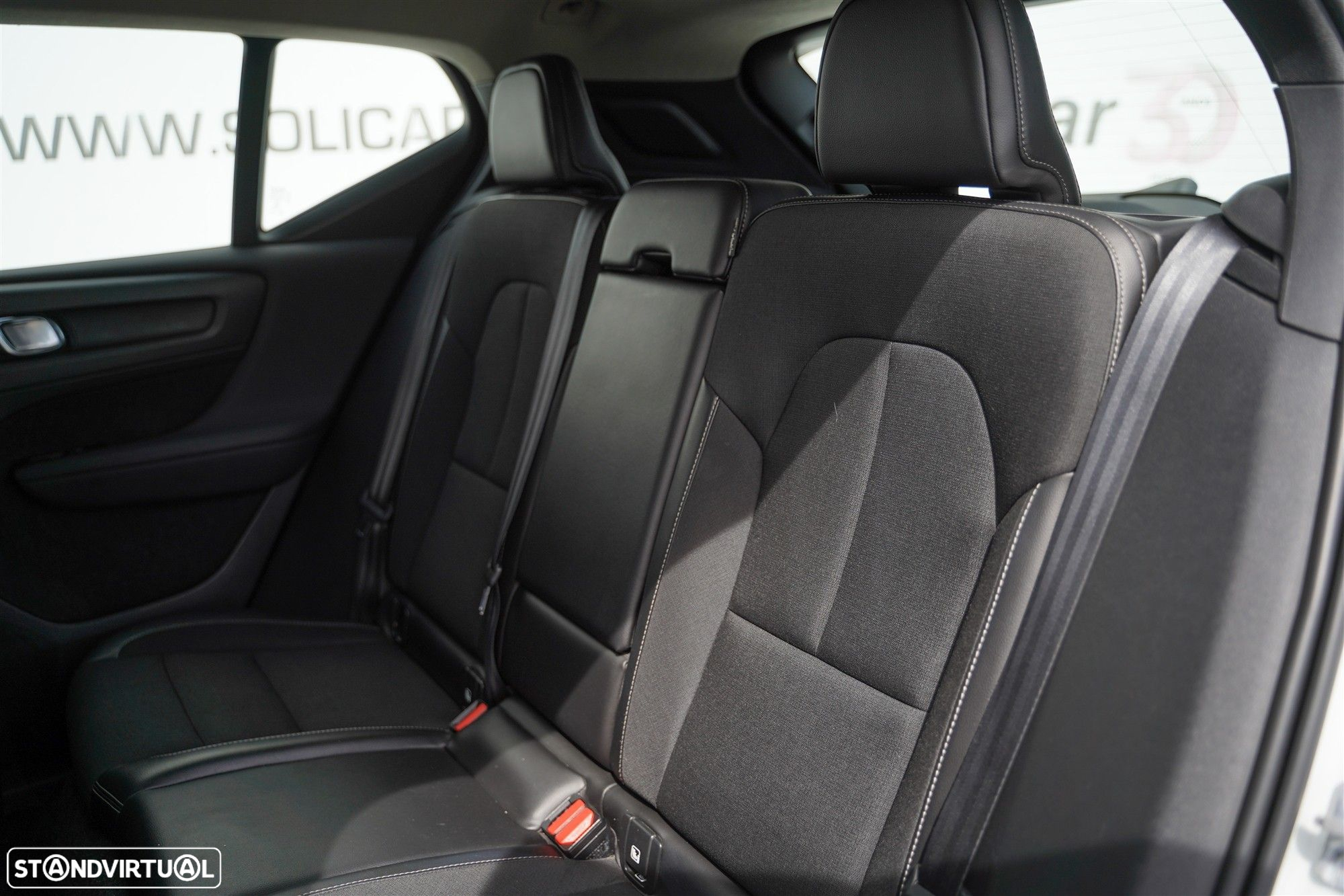 Volvo XC 40 2.0 D3 Momentum - 13