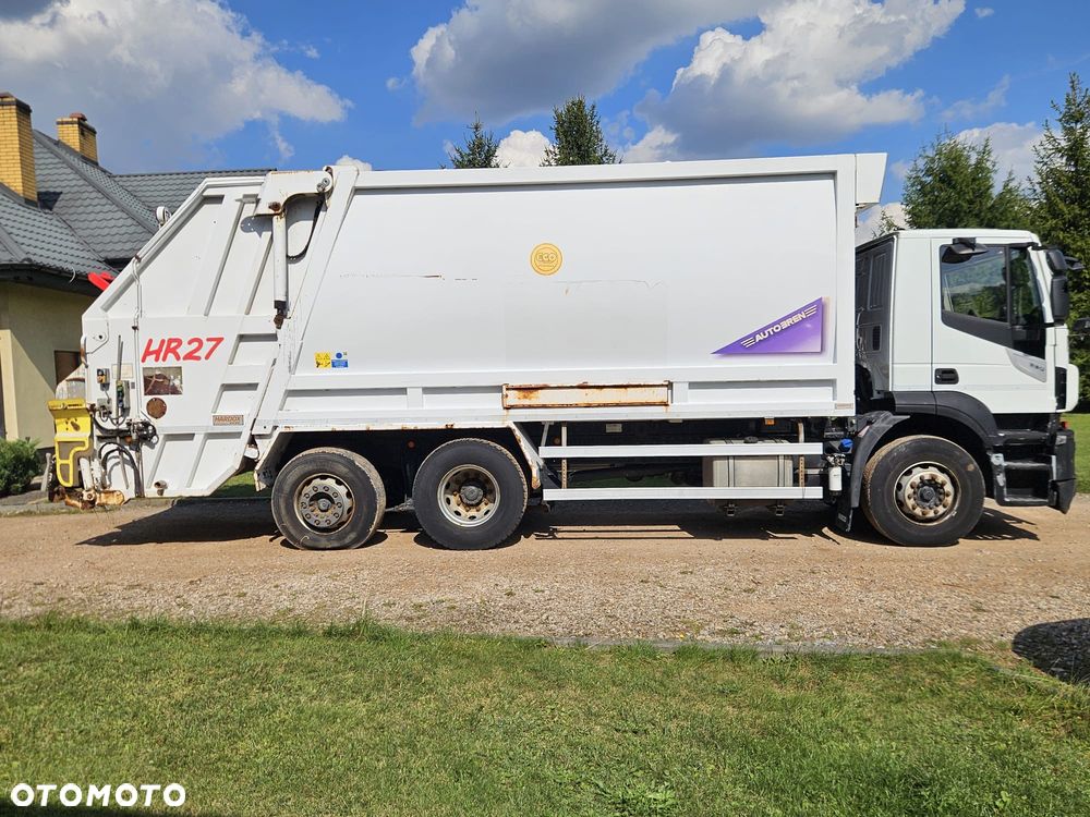 Iveco Stralis AD 330 - 8