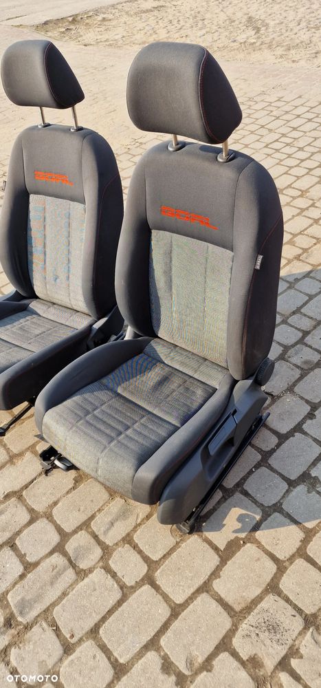 FOTEL PRAWY VW GOLF V GOAL 5D - 3