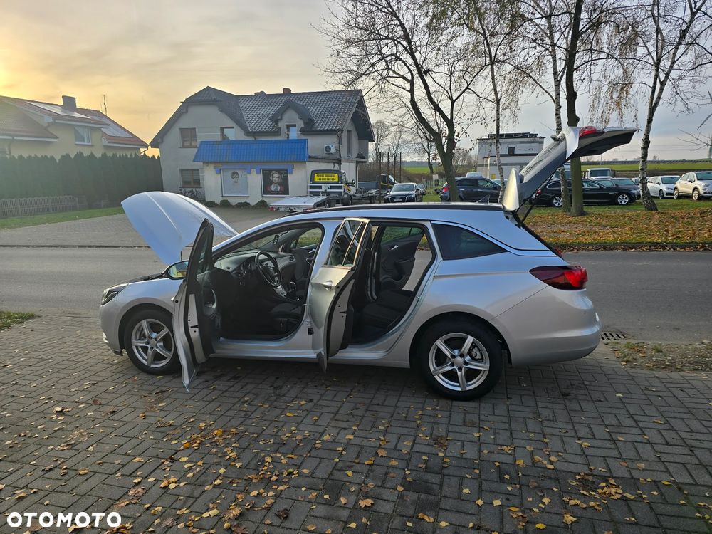 Opel Astra 1.6 D (CDTI) Start/Stop Sports Tourer Dynamic - 20