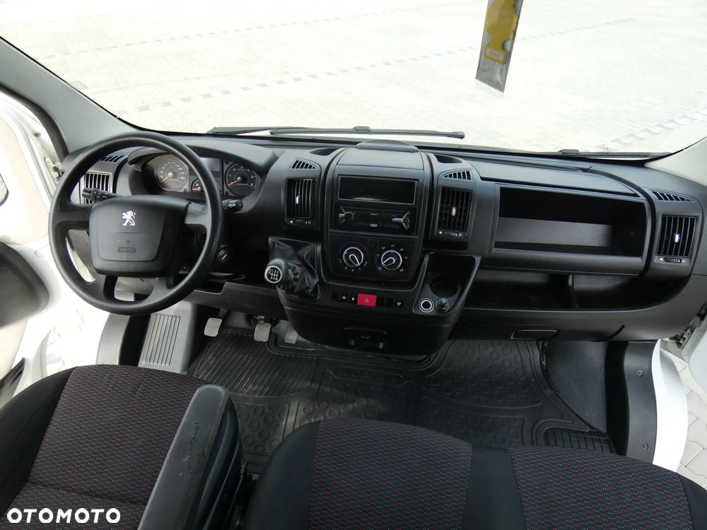 Peugeot BOXER - 12