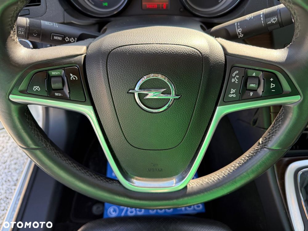 Opel Insignia 2.0 Turbo Cosmo - 22