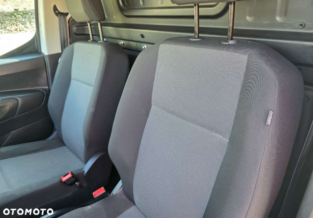 Toyota Proace City - 11