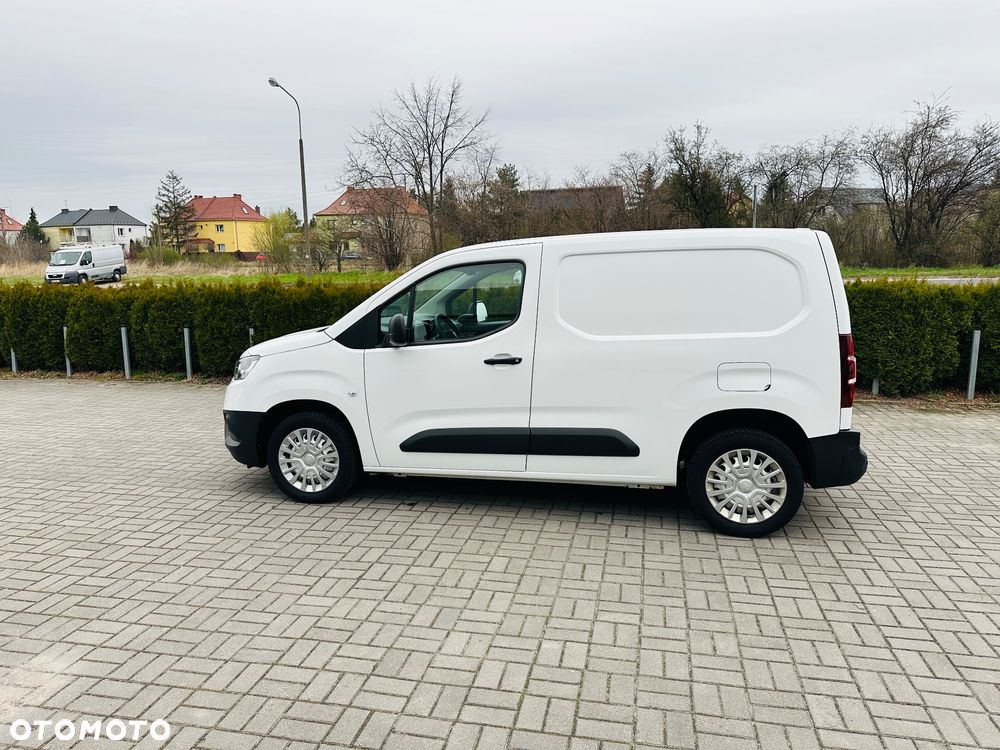 Toyota Proace City 1.5 D-4D  2,3t Active - 9
