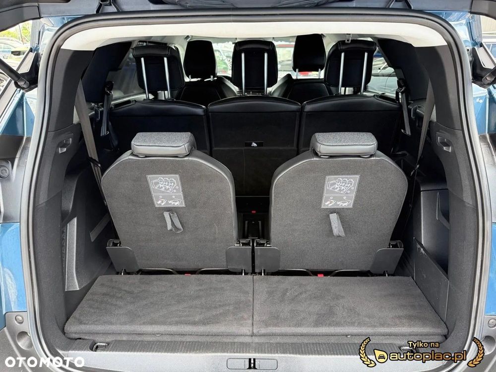 Peugeot 5008 - 12