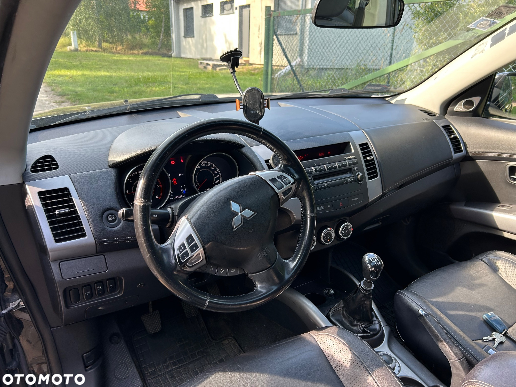 Mitsubishi Outlander 2.0 DID Intense + SE - 8