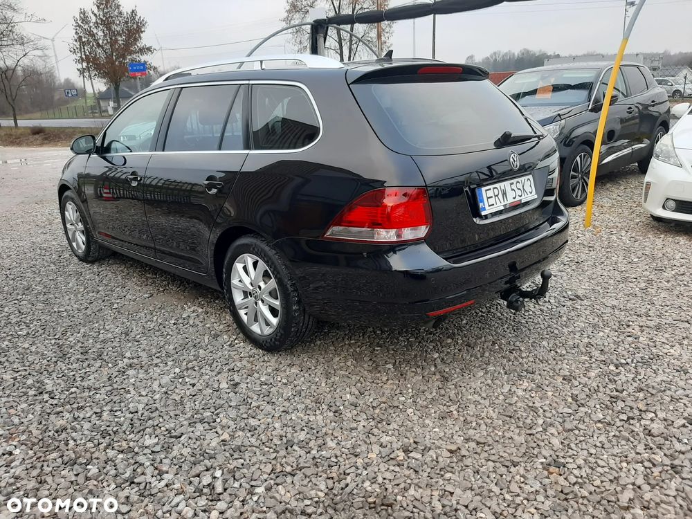 Volkswagen Golf 1.6 TDI DPF Highline - 7