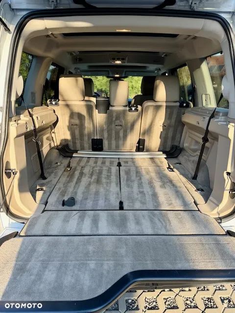 Land Rover Discovery 3.0 V6 SC HSE - 17