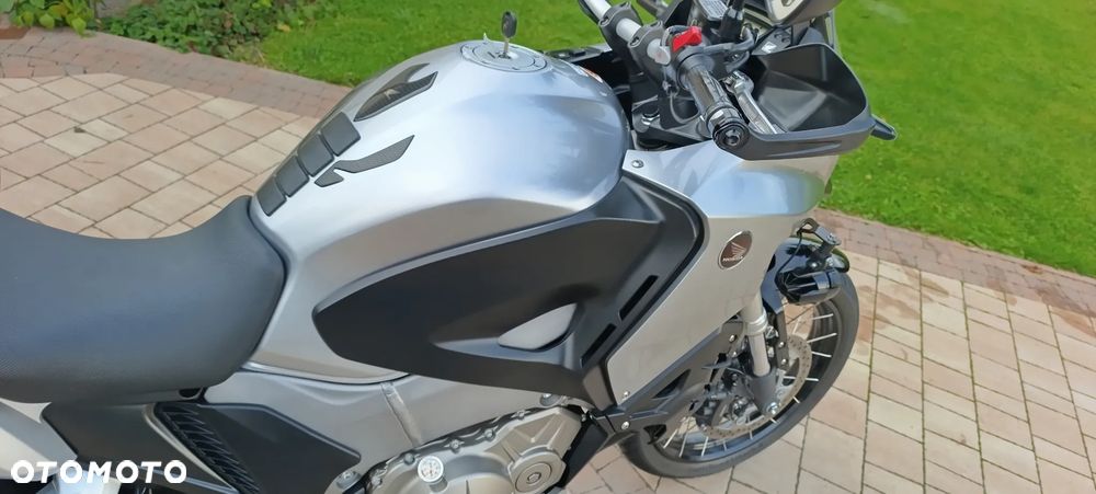 Honda VFR - 20