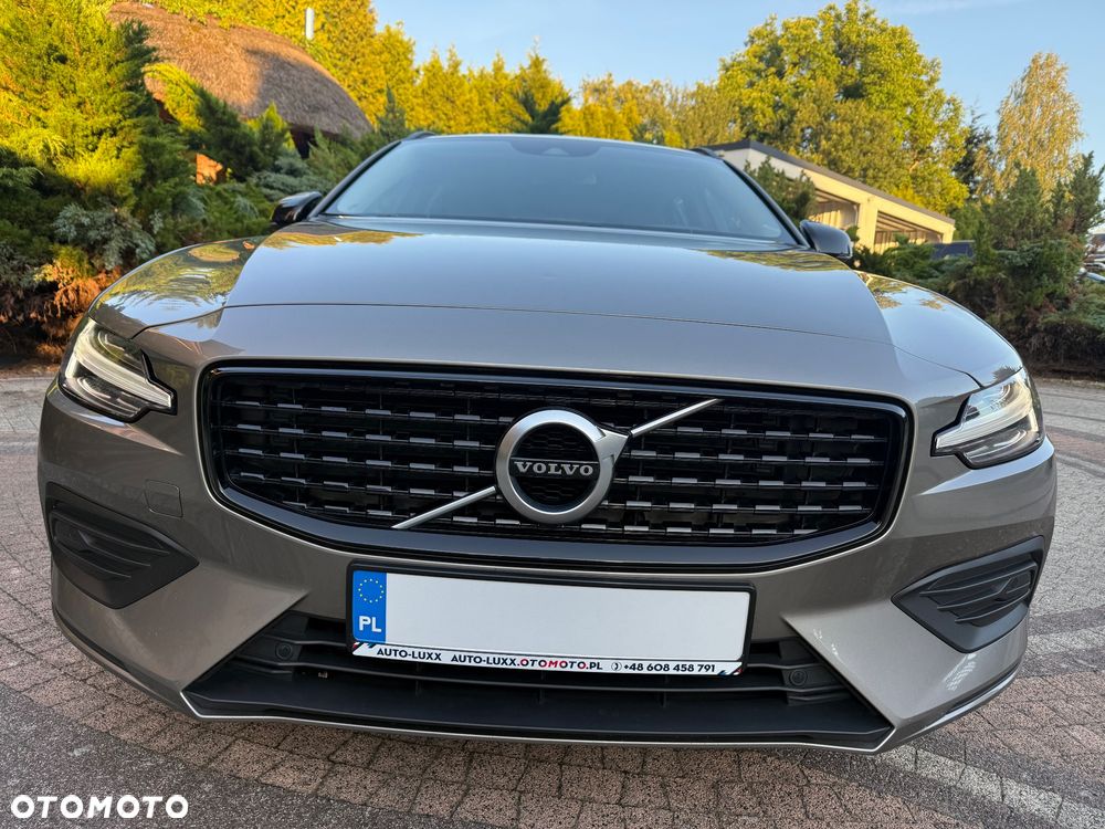 Volvo V60 B3 B DKG Momentum Pro - 19