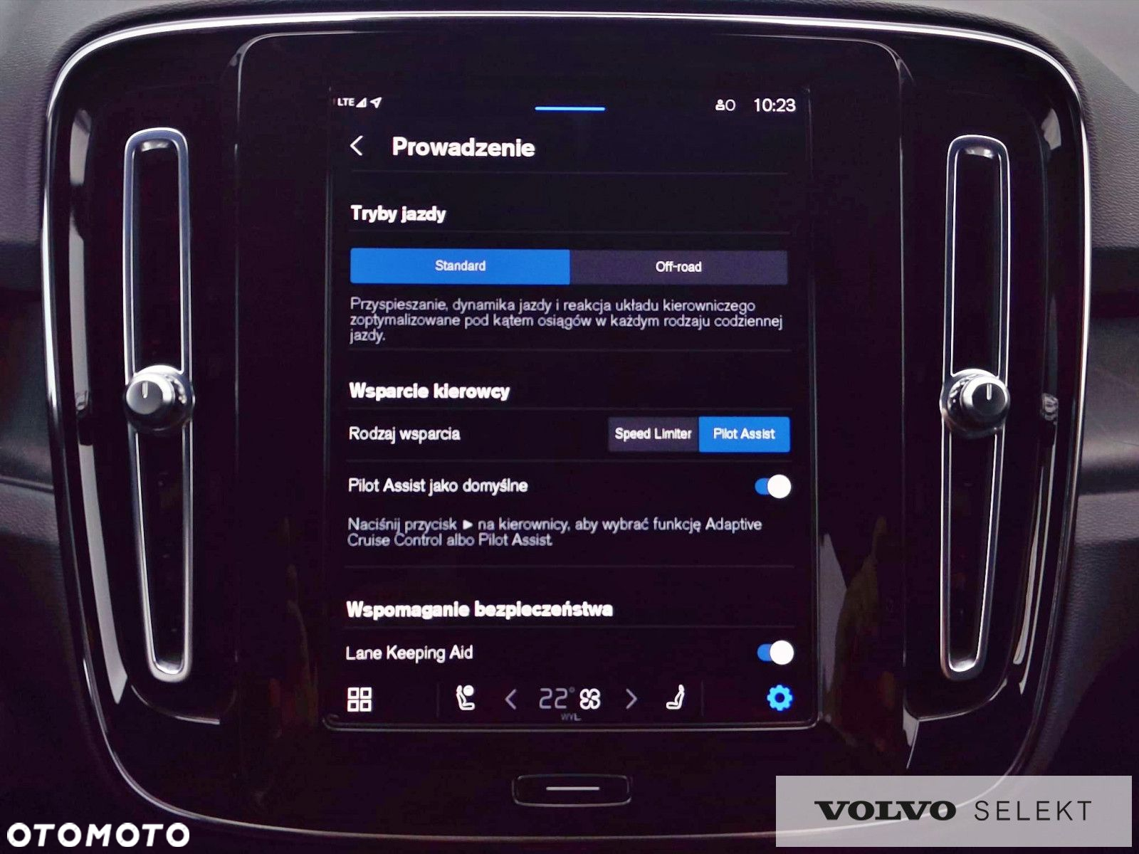 Volvo XC 40 - 21