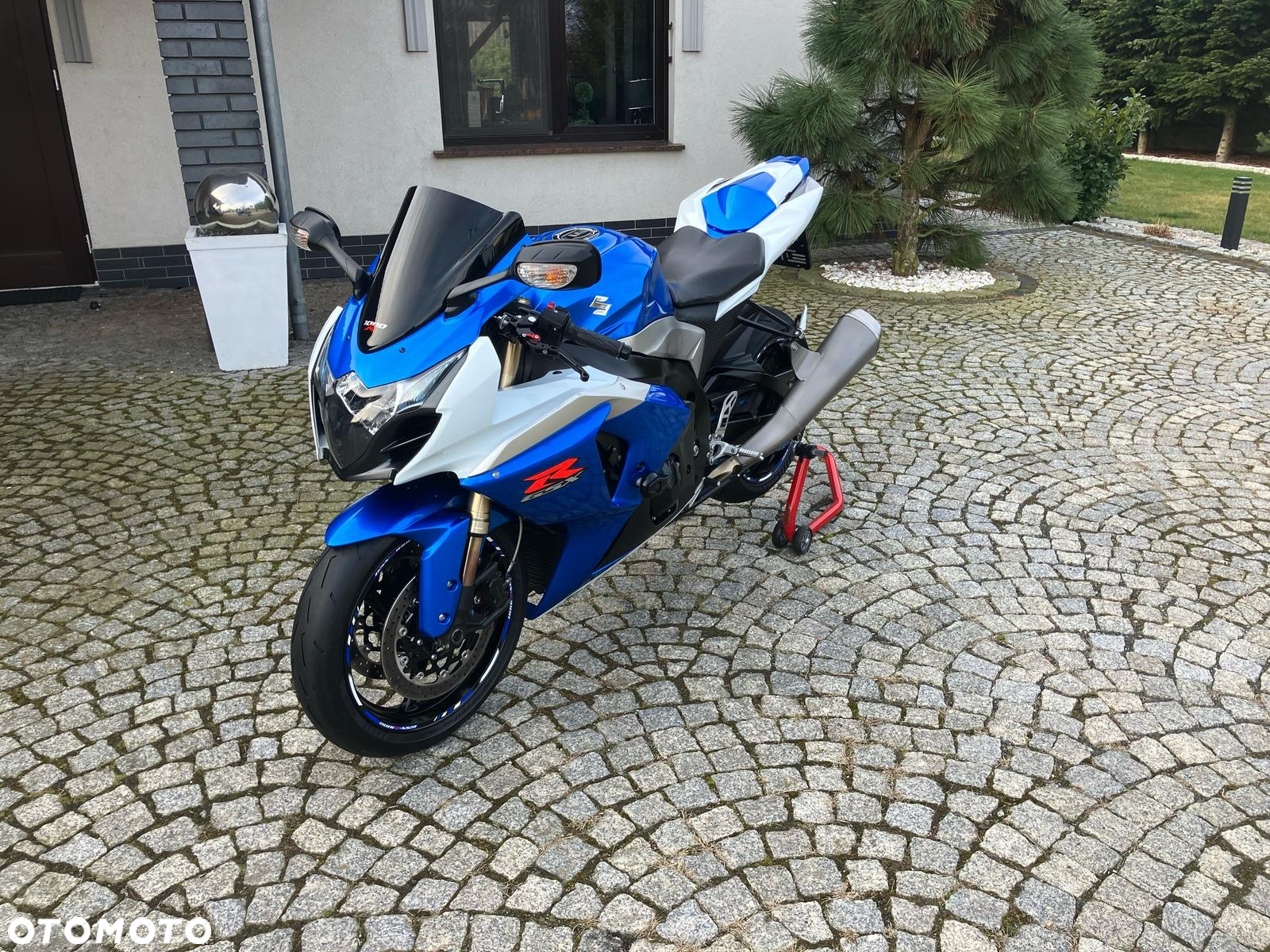 Suzuki GSX-R - 8