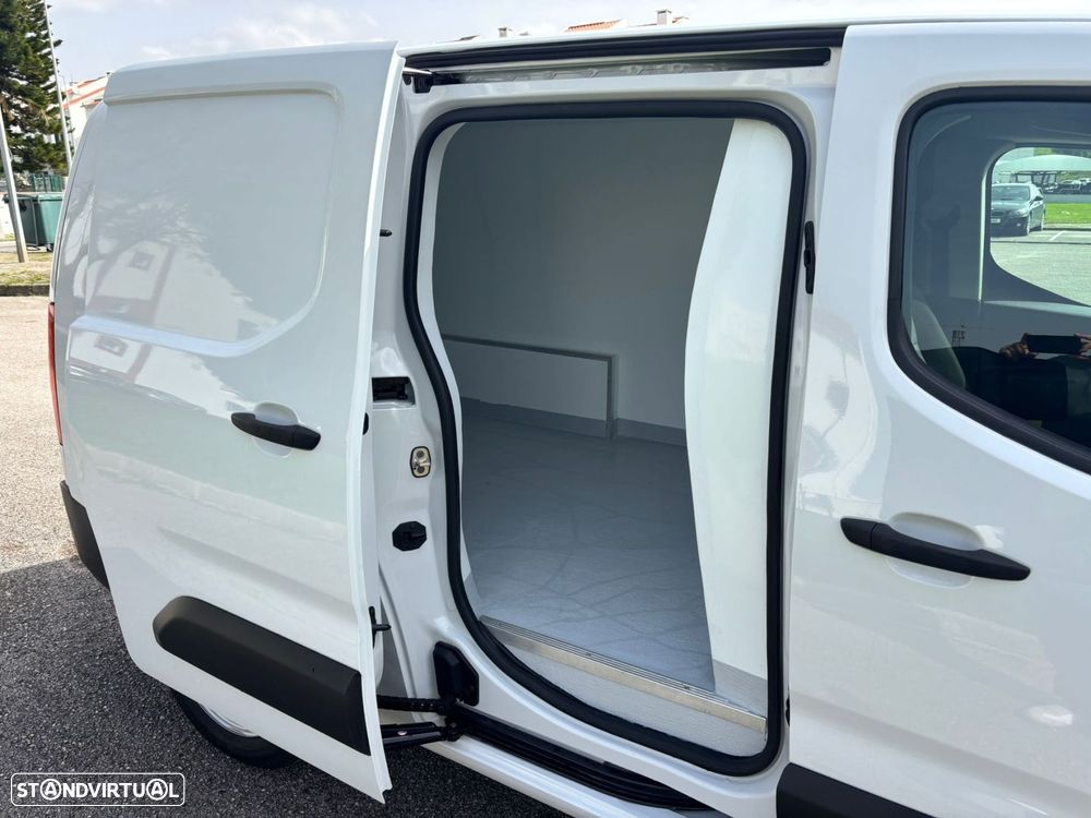 Opel Combo 1.5 102cv 3 LUG - IVA - FIBRADA & ISOTÉRMICA - 5