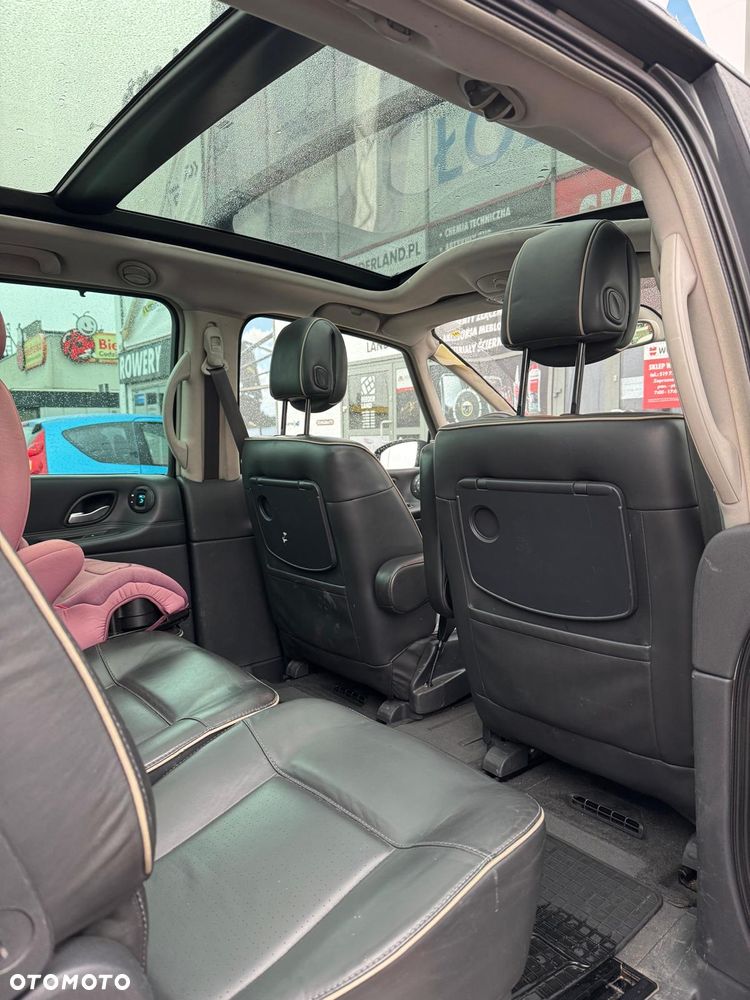 Renault Espace 2.0 dCi Initiale - 9