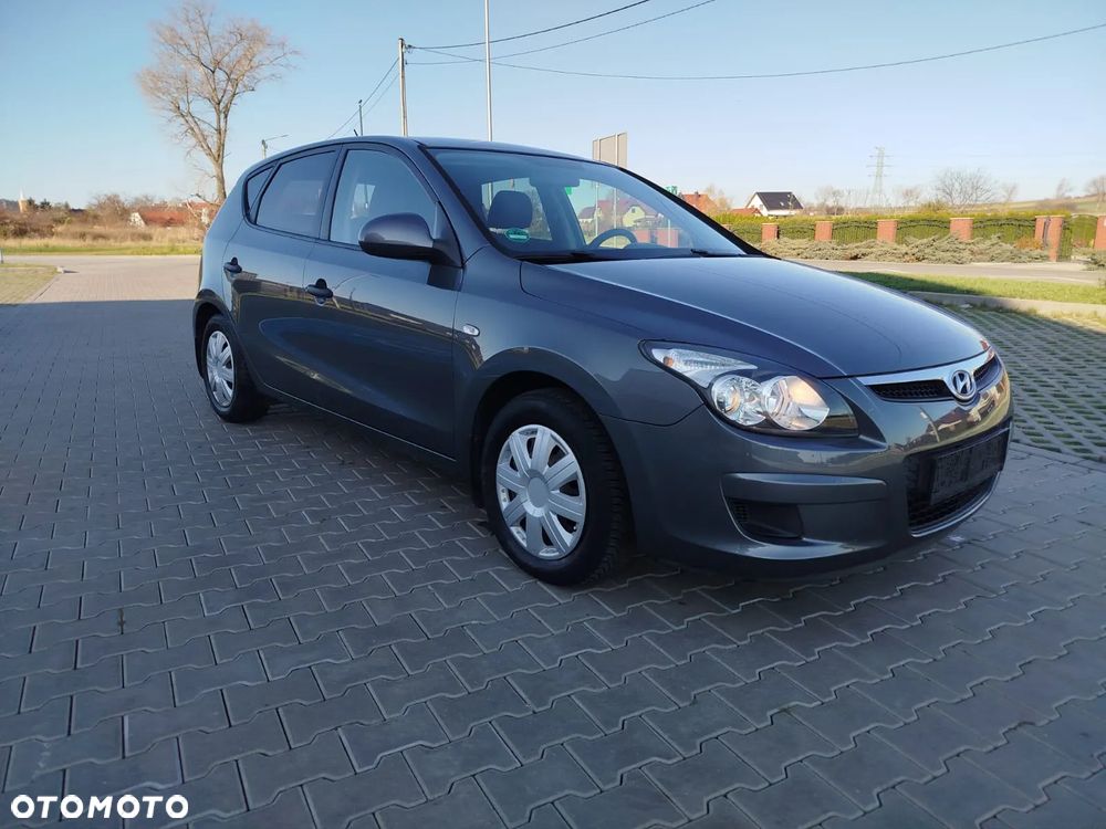 Hyundai i30 1.4 Classic + - 3