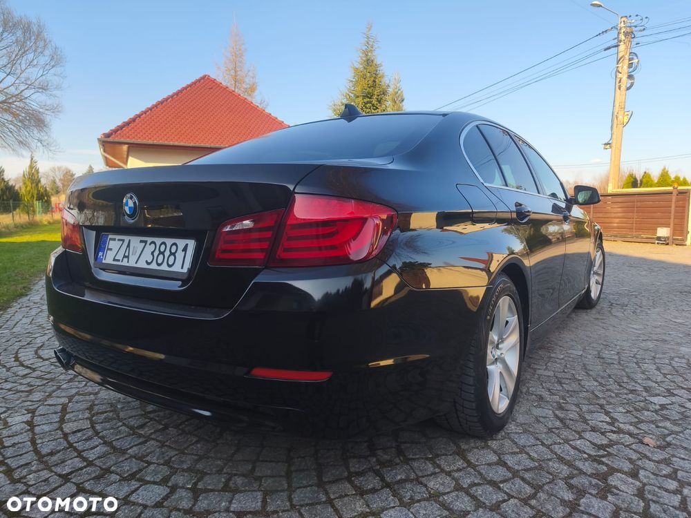 BMW Seria 5 520d - 13