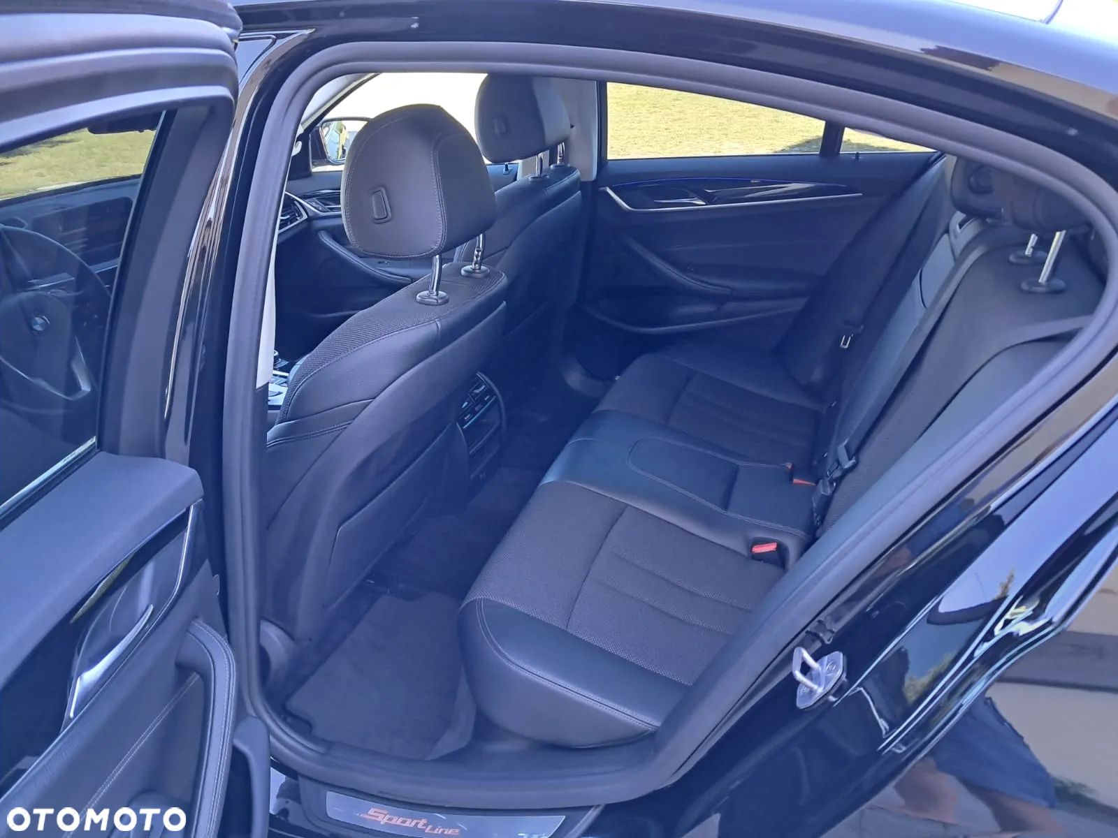 BMW Seria 5 518d - 3