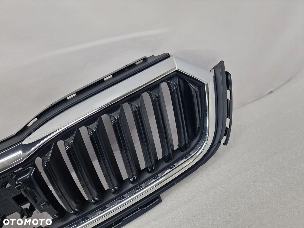 SKODA SCALA 657 19- ATRAPA / GRILL PRZEDNI PRZÓD , NR 657853653 , NR AUKCJI GL455 - 7