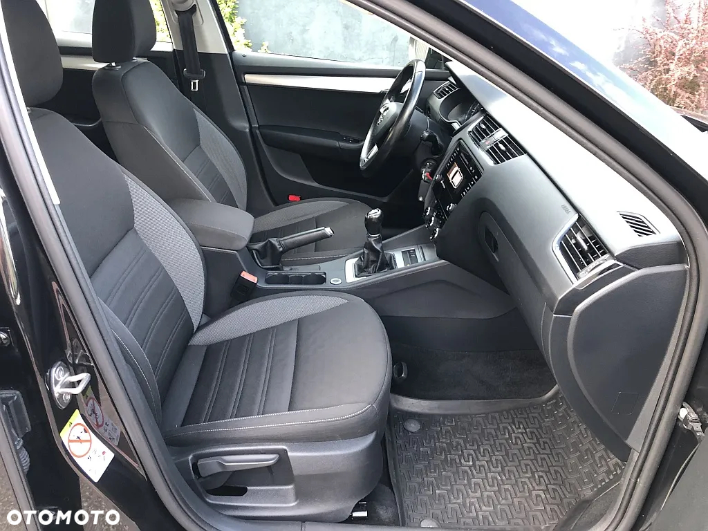 Skoda Octavia 1.6 TDI Ambition - 35