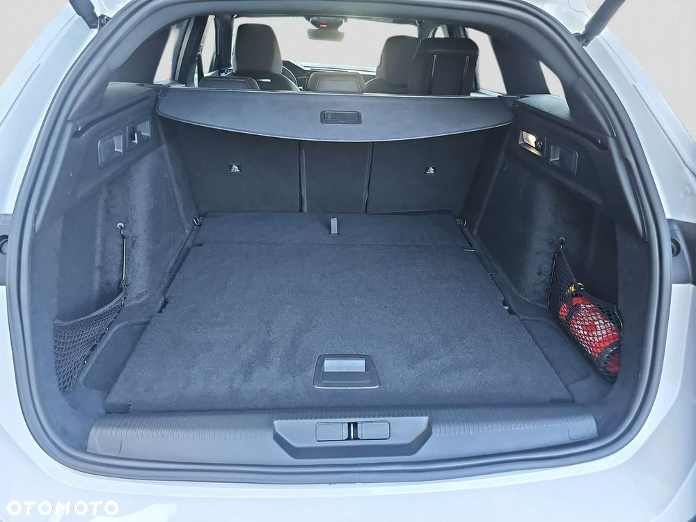 Peugeot 308 - 25