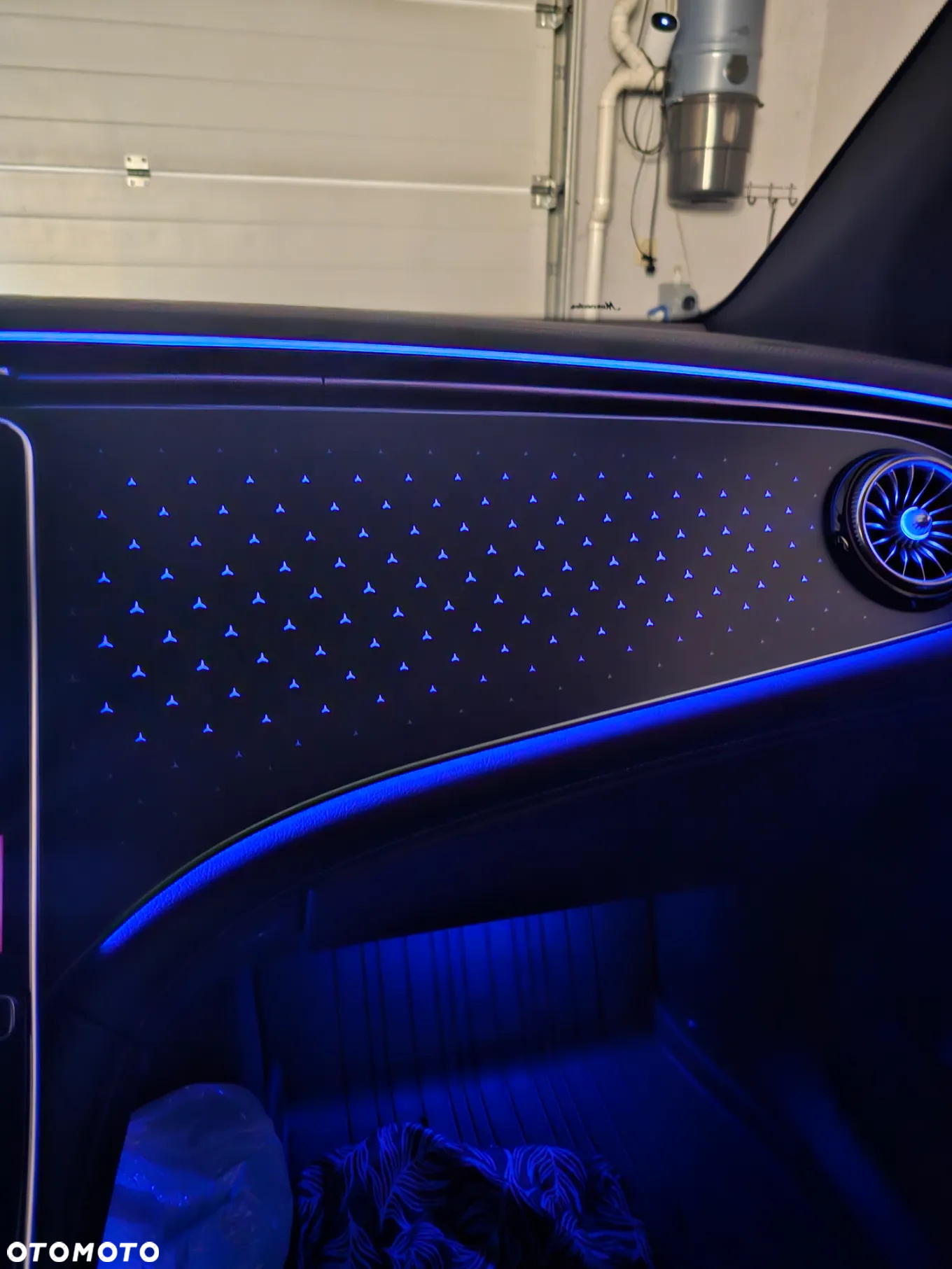 Mercedes-Benz EQE 350+ 90.5kWh Electric Art - 19